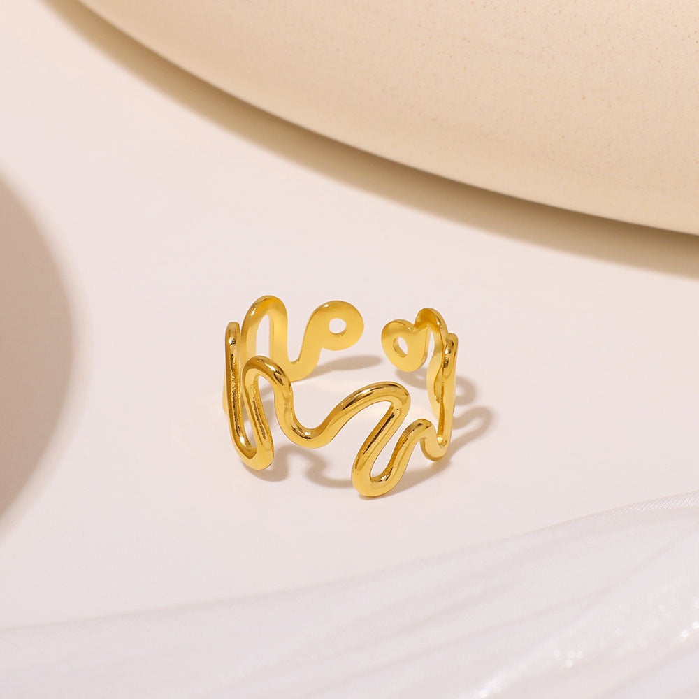 Hearty line ring