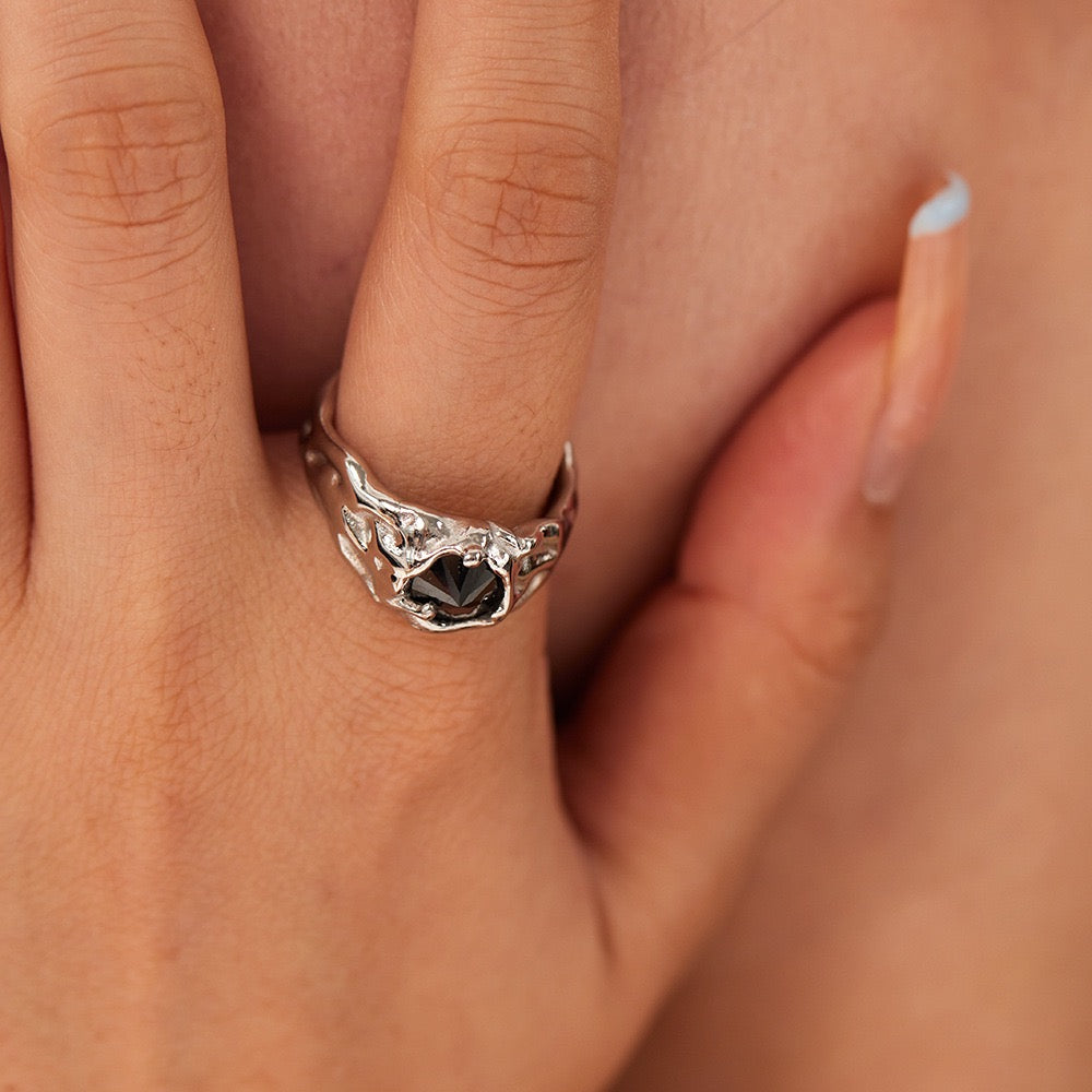 Lava Black ring