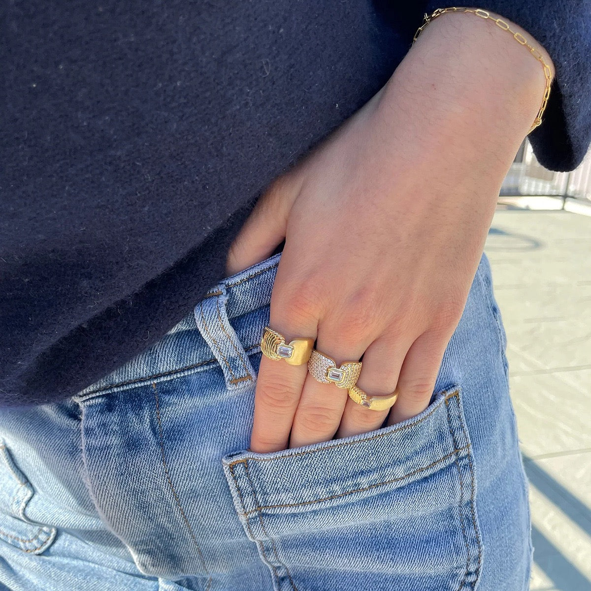 Half gem ring