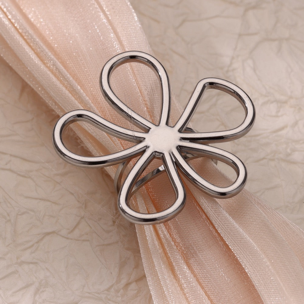 Roslyn big flower rings