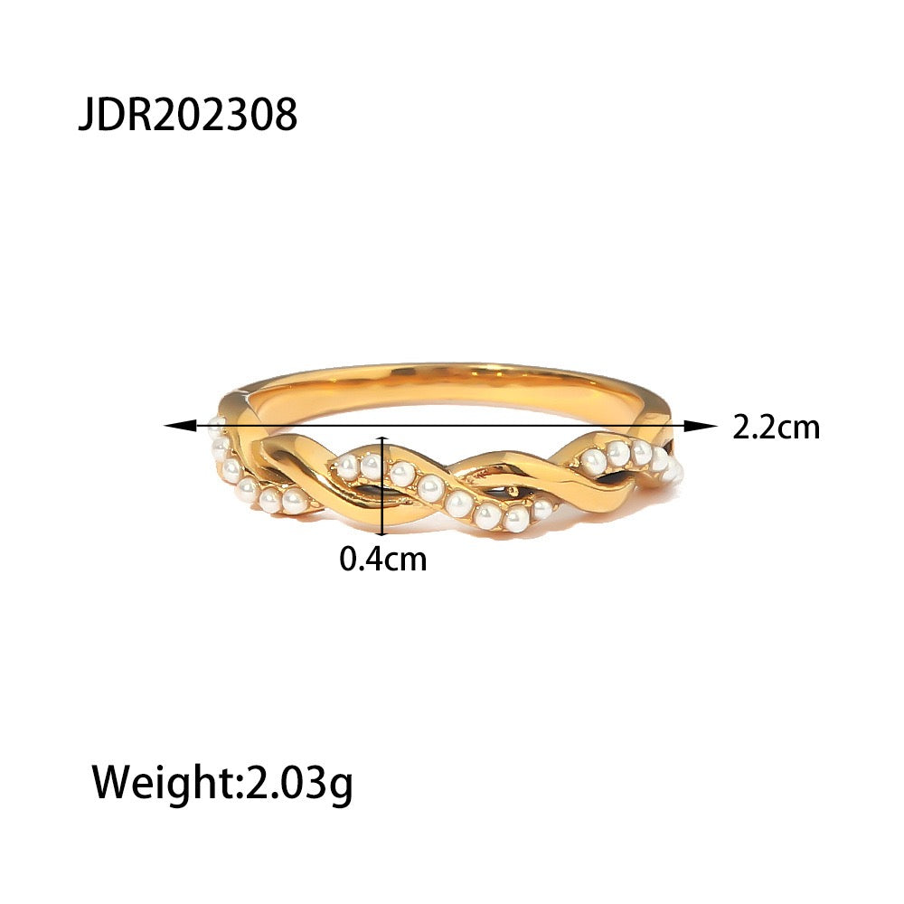 Emeret Pearly rings