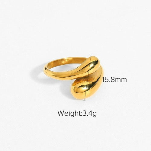 Alyssa Lines rings