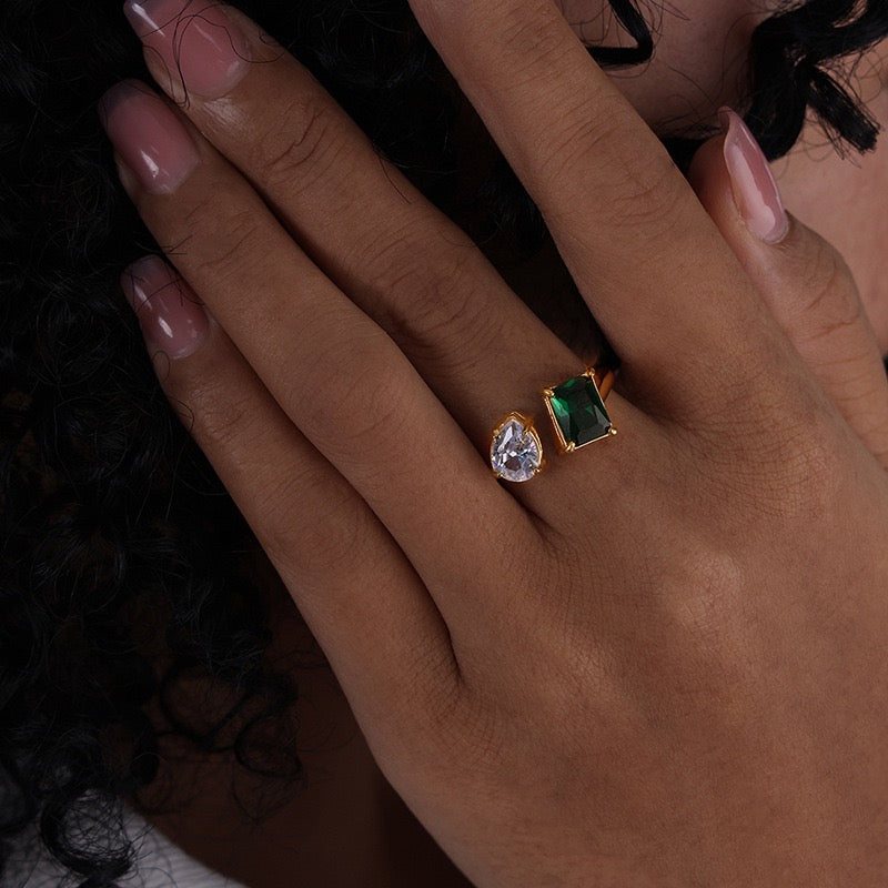 Hailey rock rings