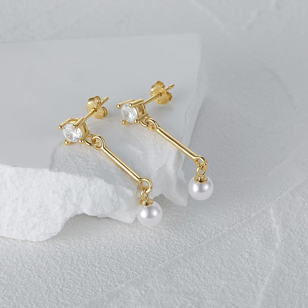 Dainty sterling silver pearly earrings