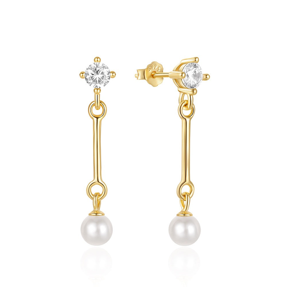 Dainty sterling silver pearly earrings