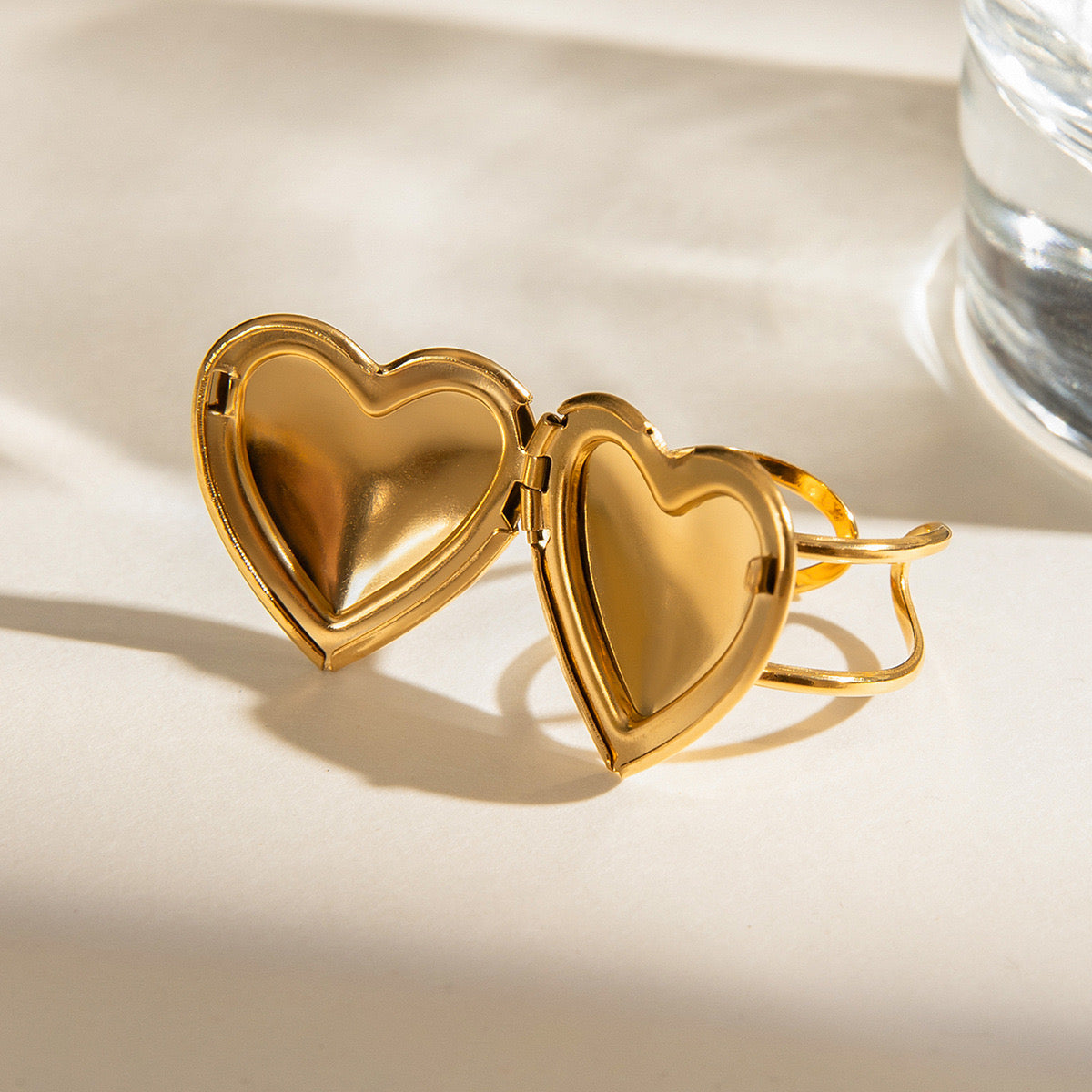 Maria Locket rings