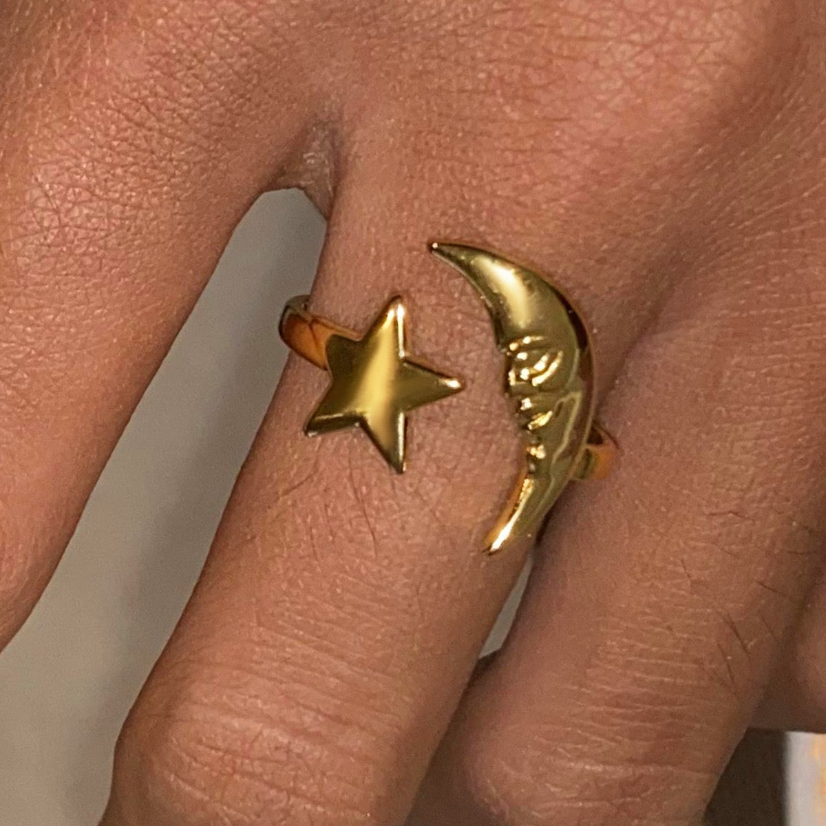 Melbourne Moon and star ring
