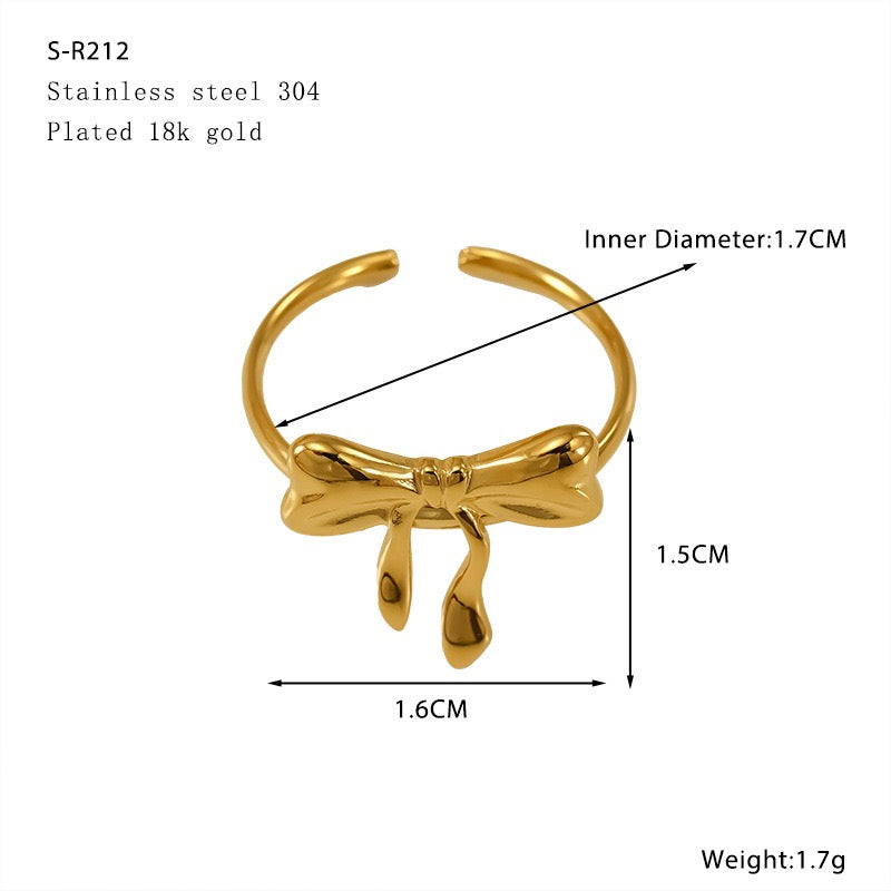 Iria Beach side rings collection