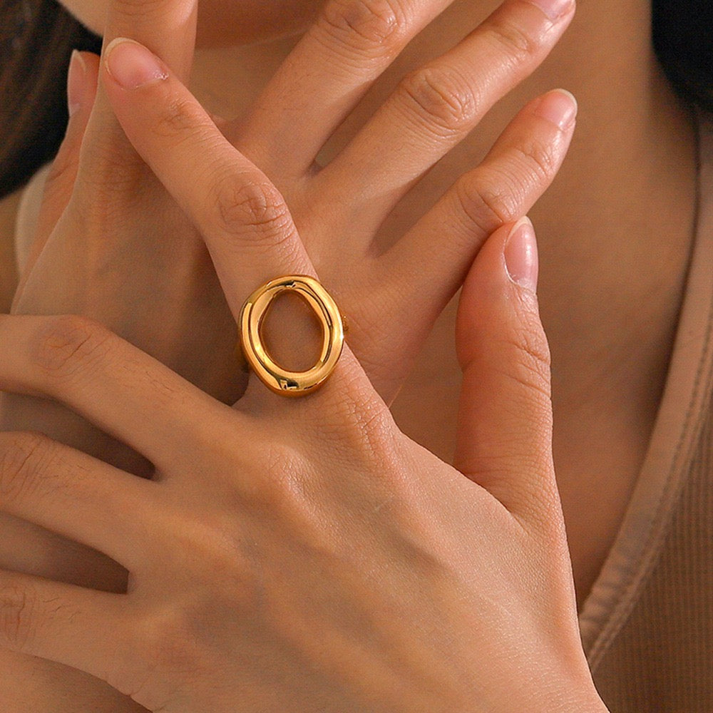 Atlanta Oval rings