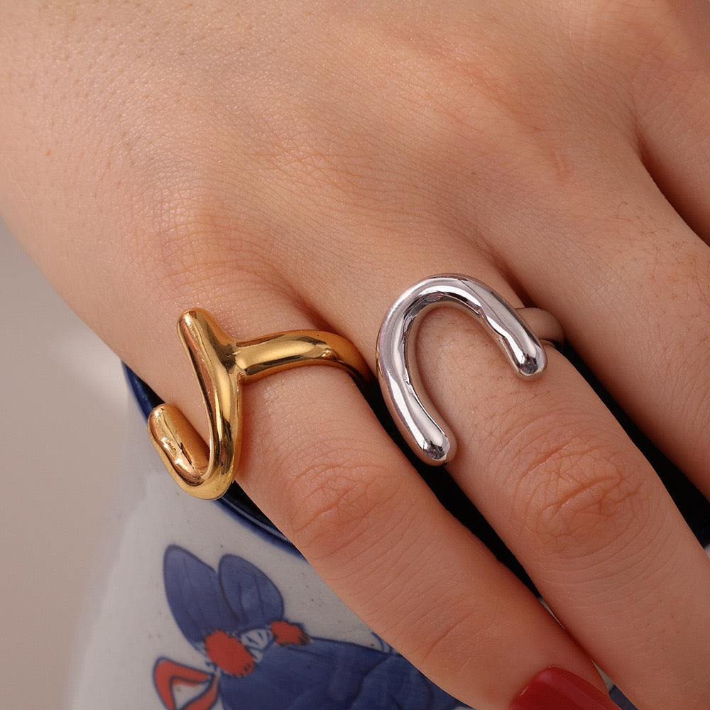 Kim U rings