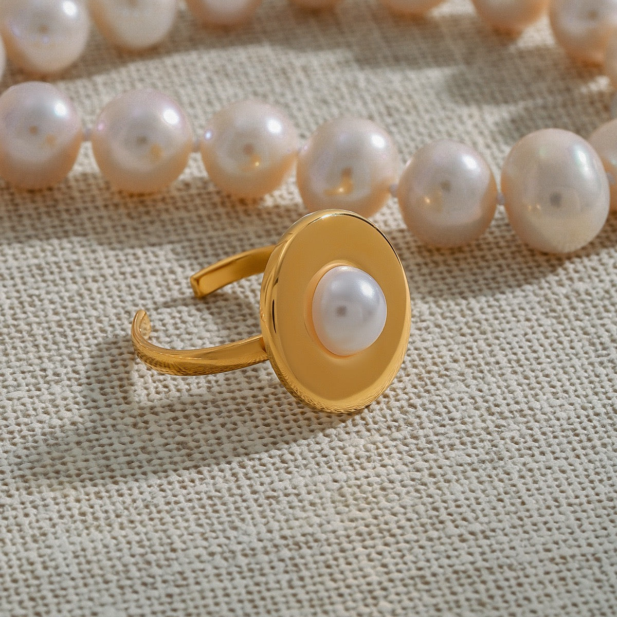 Lalita ufo ring
