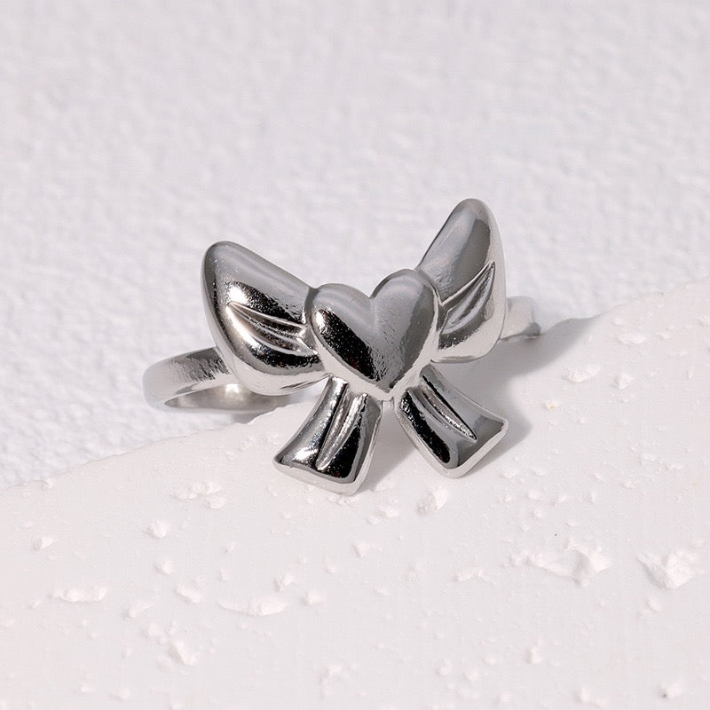 Sailor moon bow rings