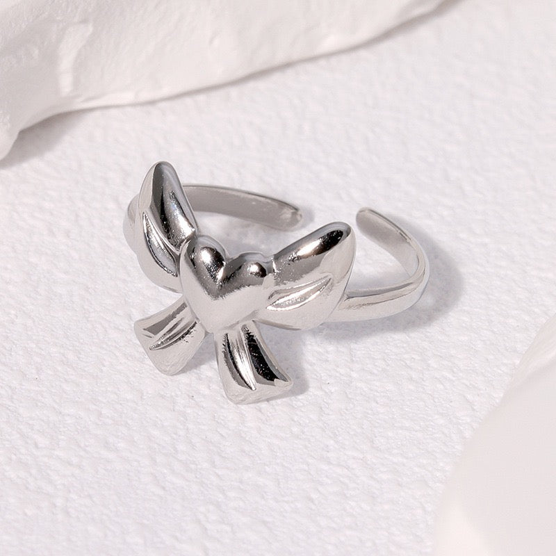 Sailor moon bow rings