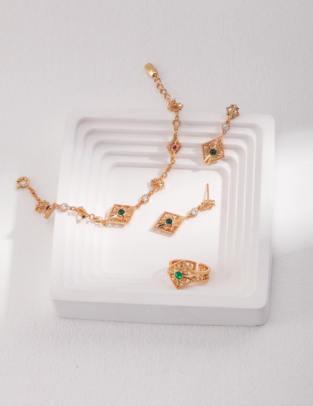 Roman quartz set