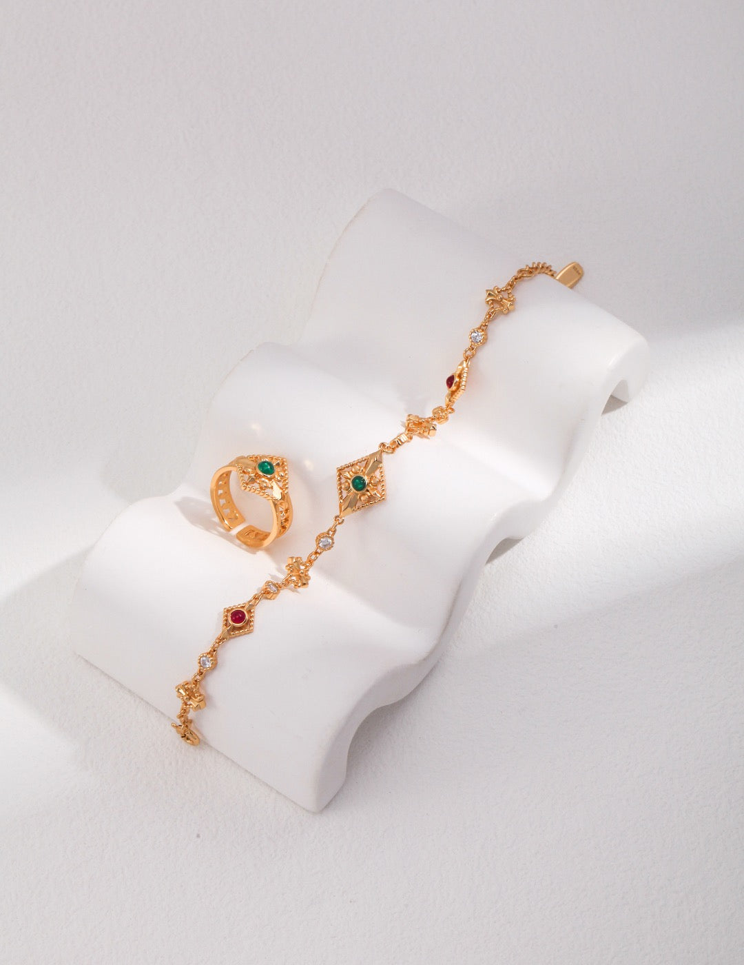 Roman quartz set