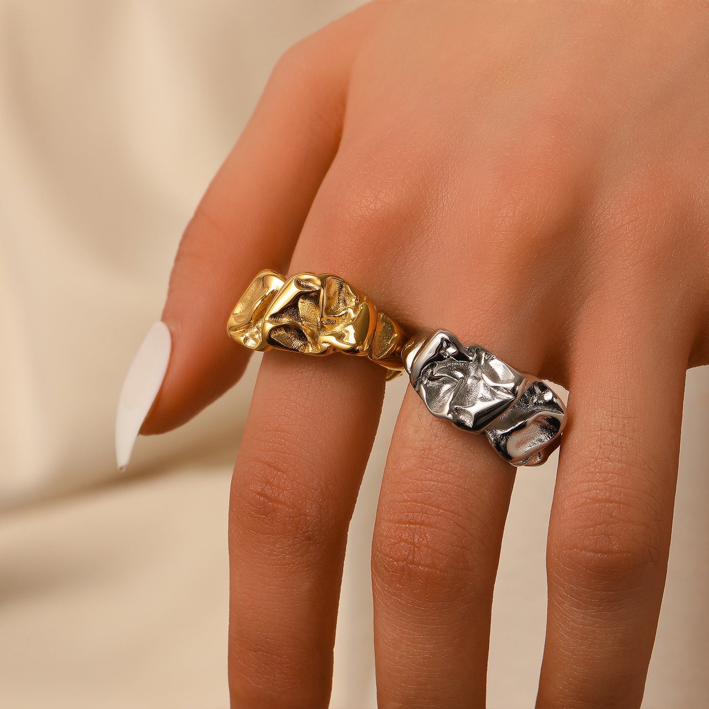 Lave melting rings