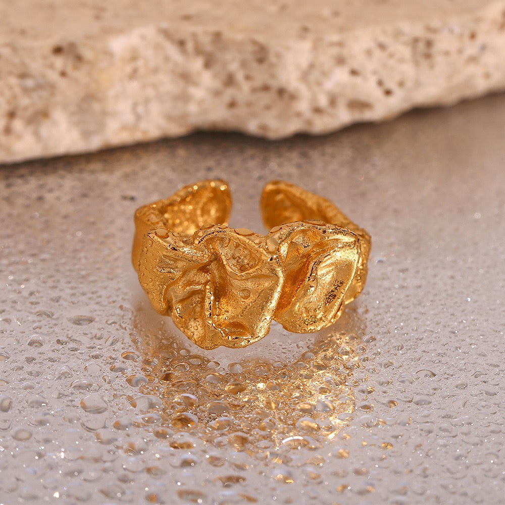 Lave melting rings