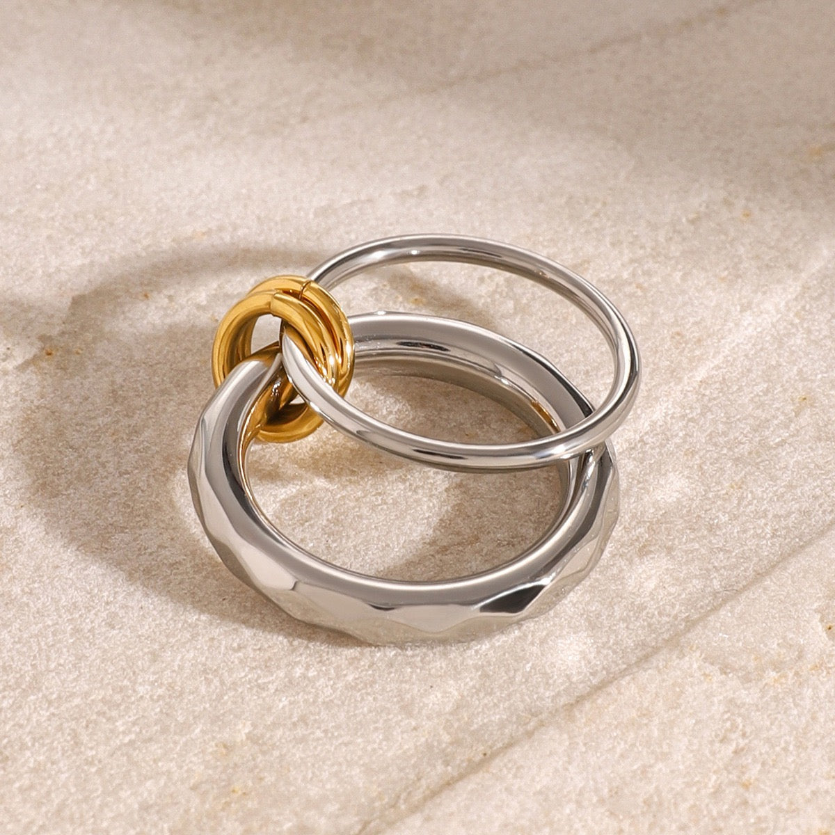 Daniella Mix rings