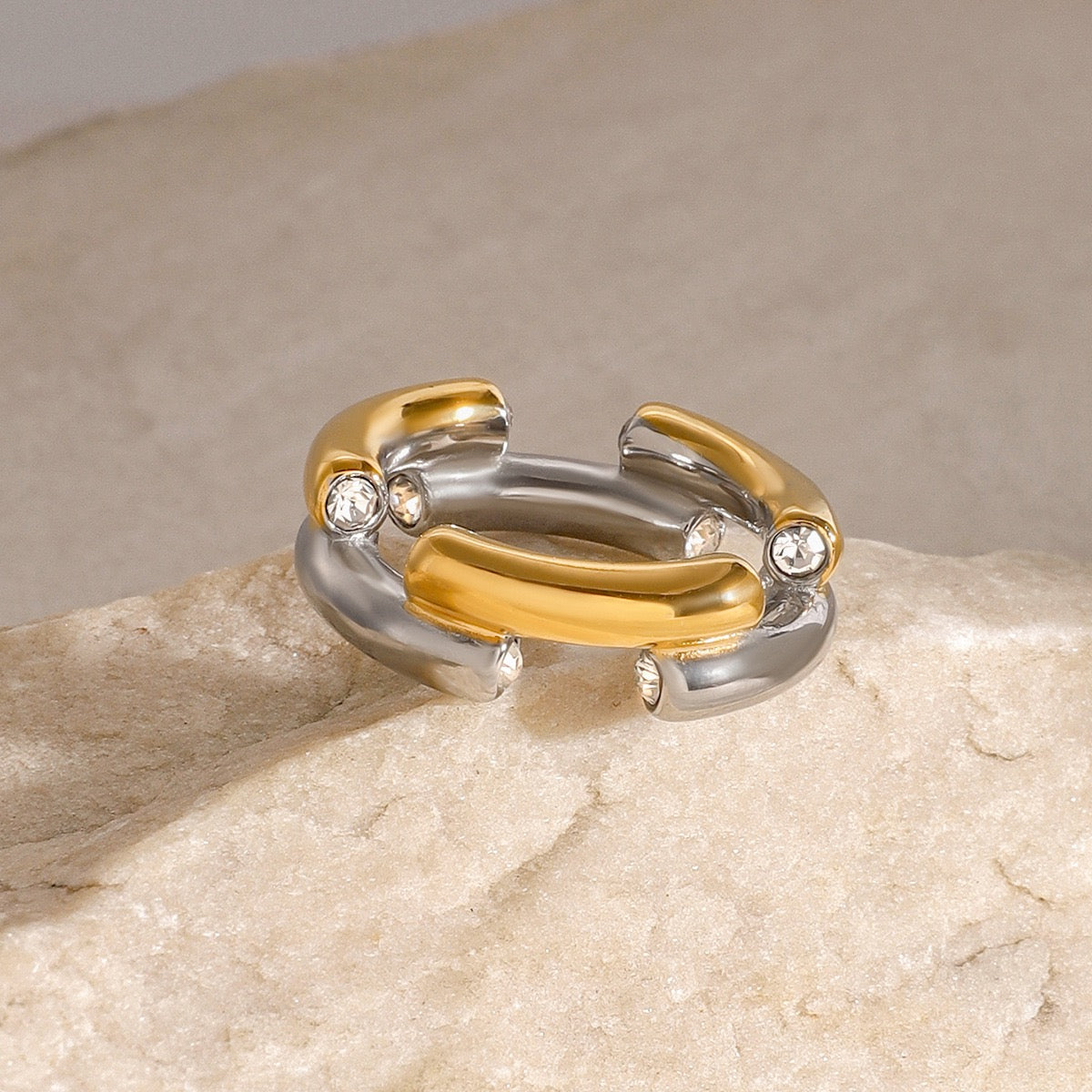 Daniella Mix rings