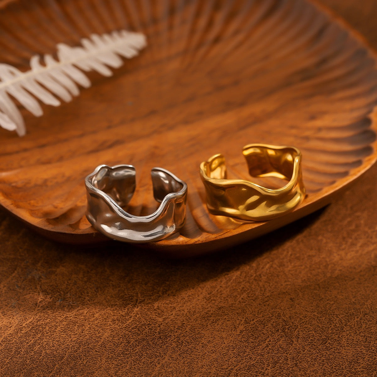 Hay band ring