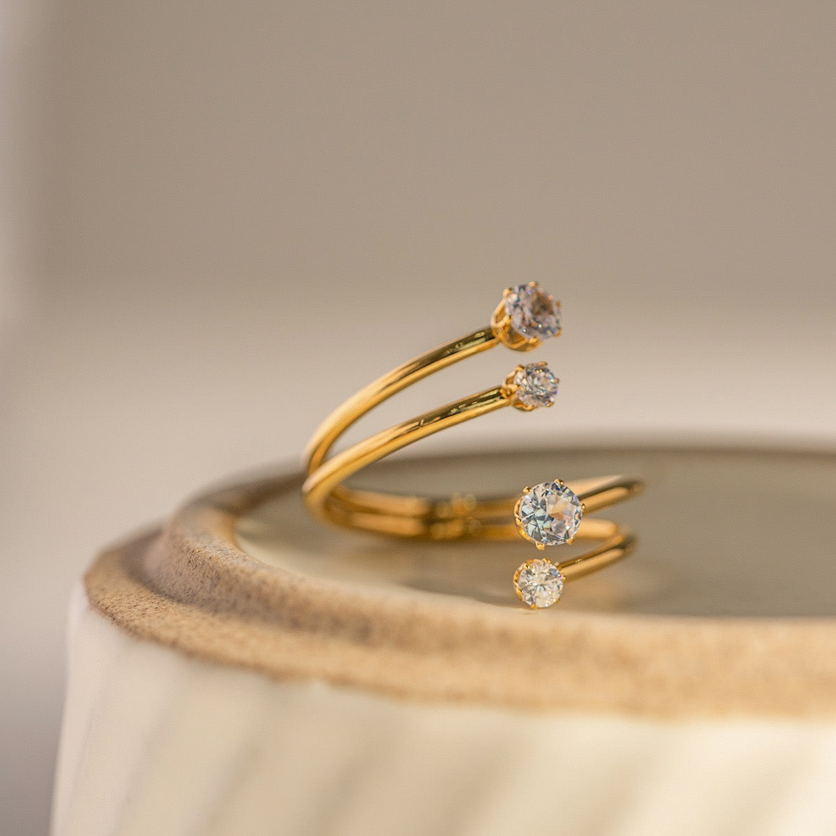 Delliah Shooting star rings