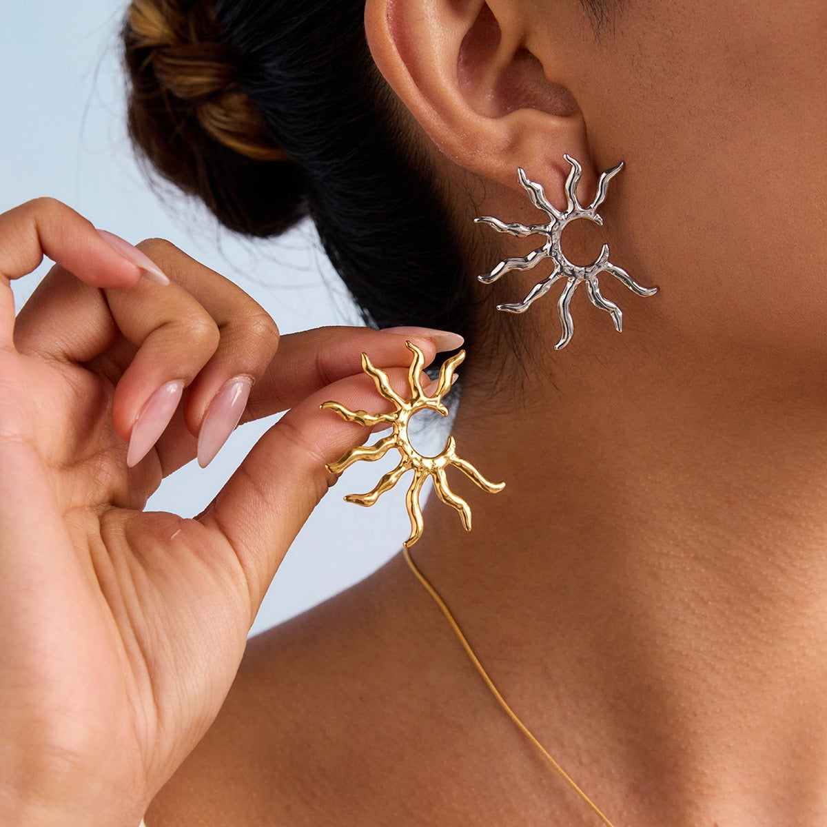 Lucy sun earrings