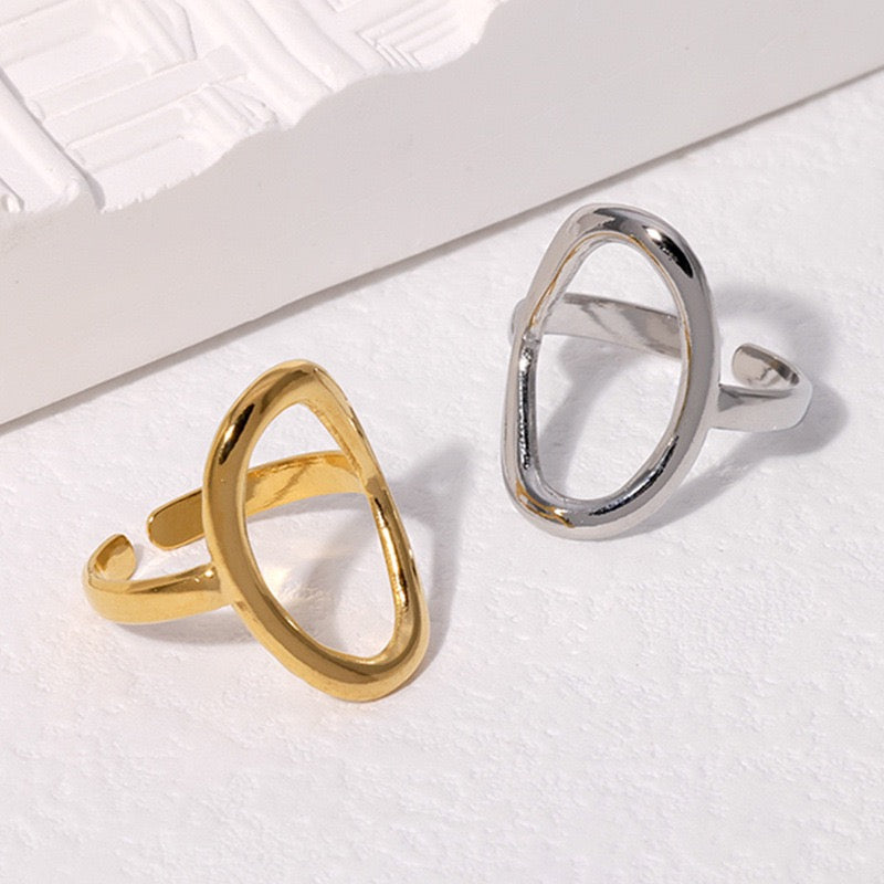 Open oval rings