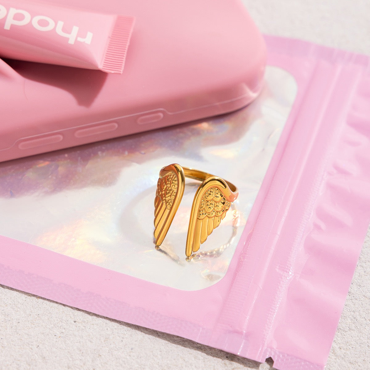 Angel wings ring