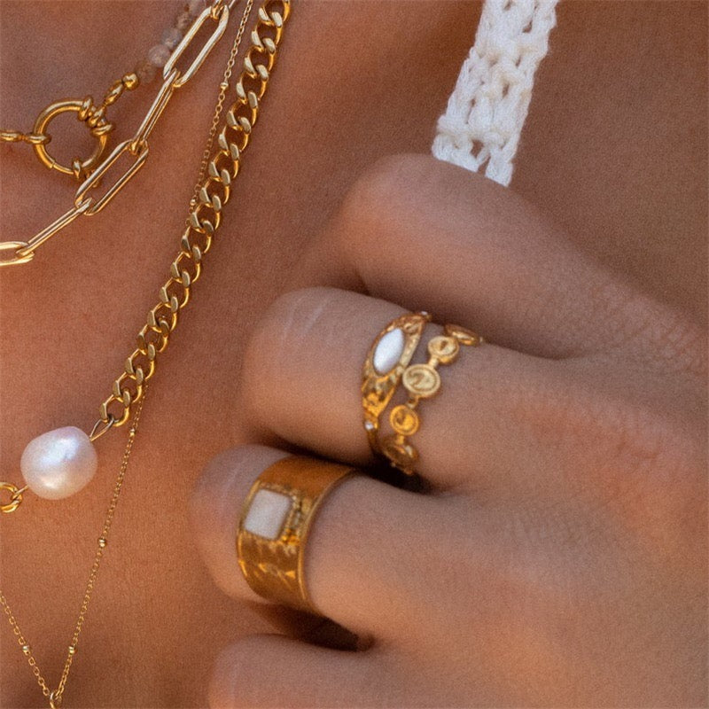 Circular quay ring