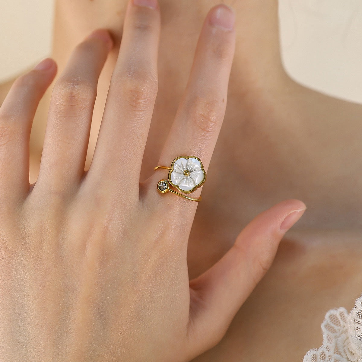 Little White flower
