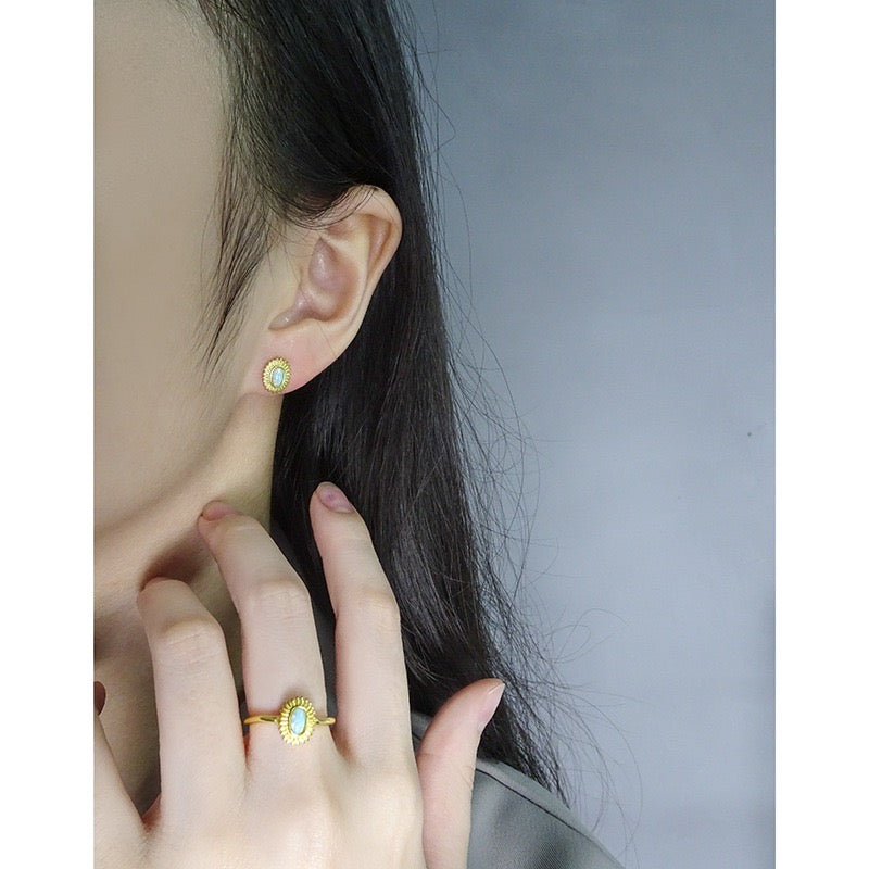 Opal gold sun ring