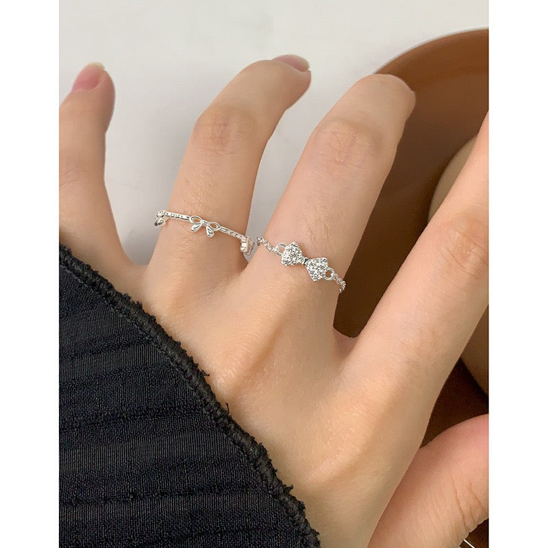 Carah bow rings