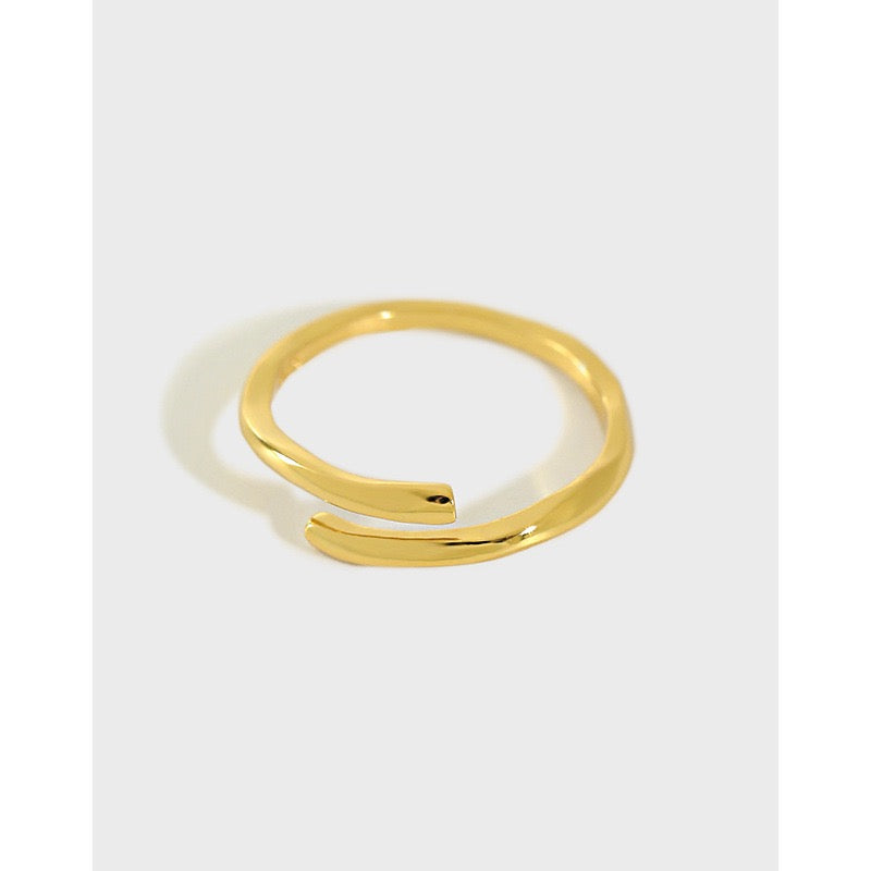 Sterling silver line ring