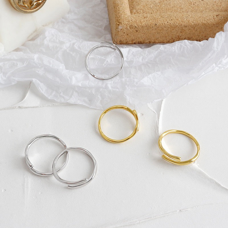 Sterling silver line ring