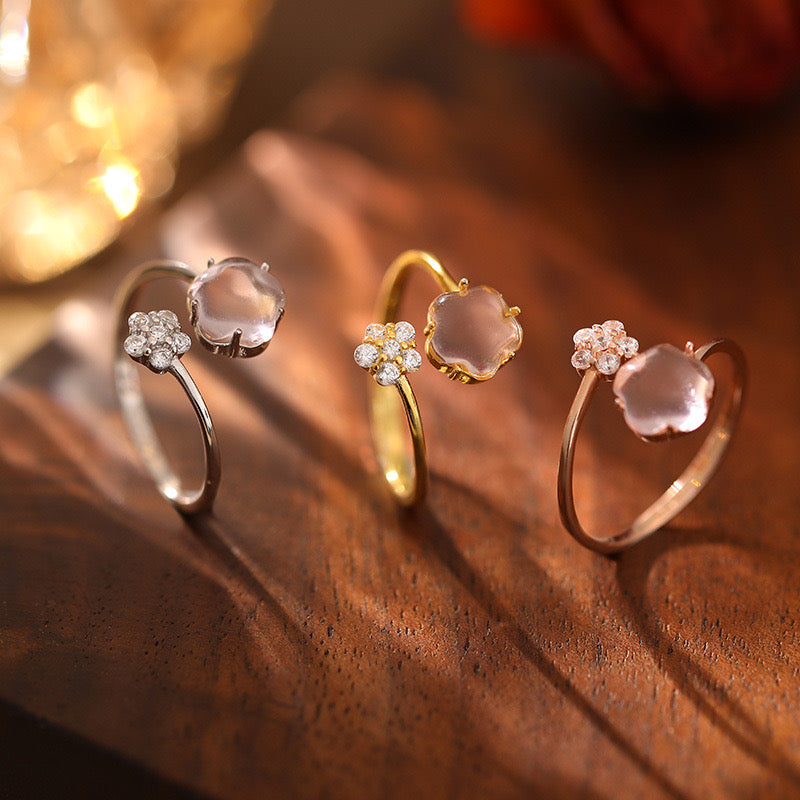 Vancouver Clear rosy silver ring