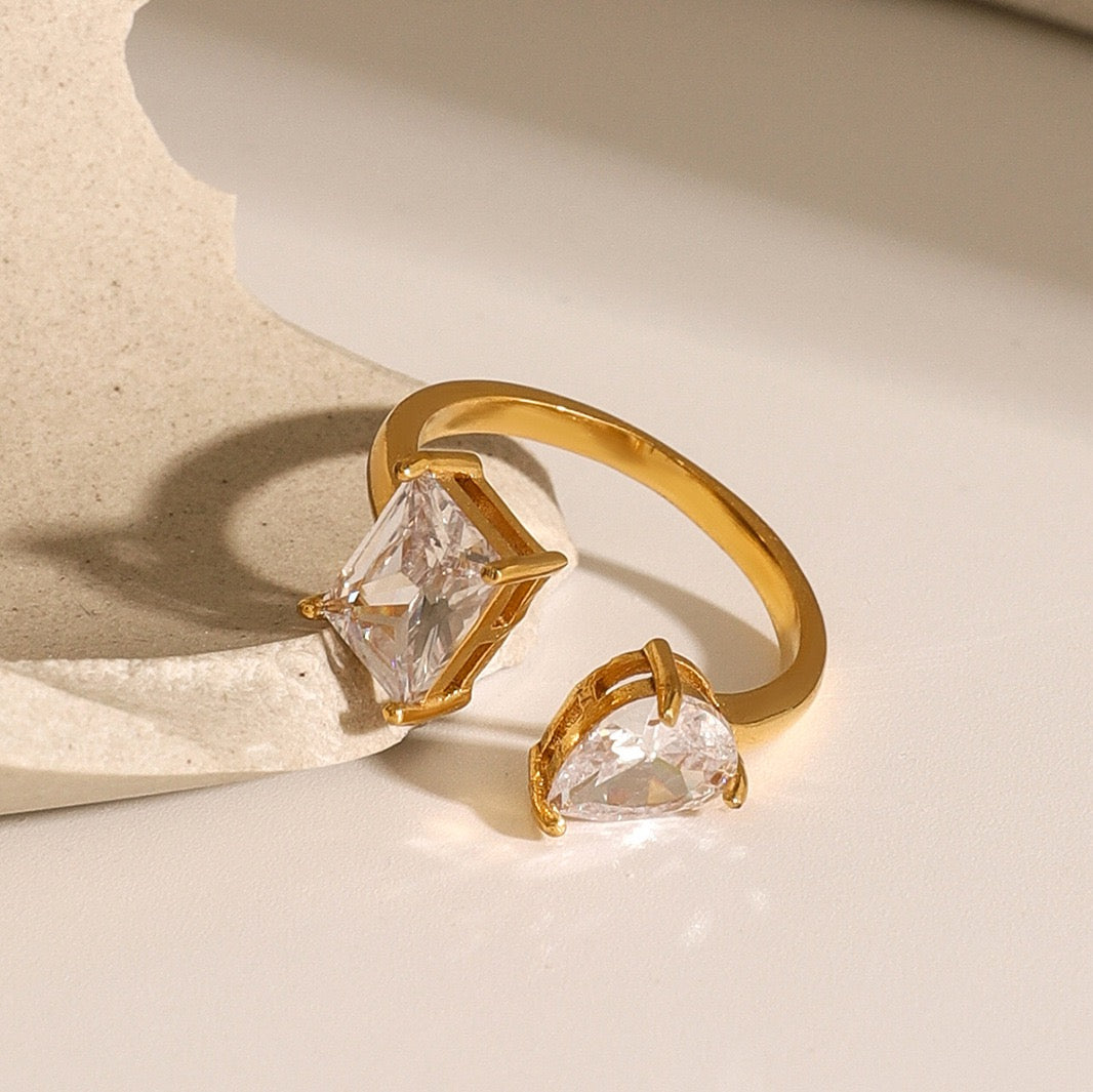Hailey rock rings