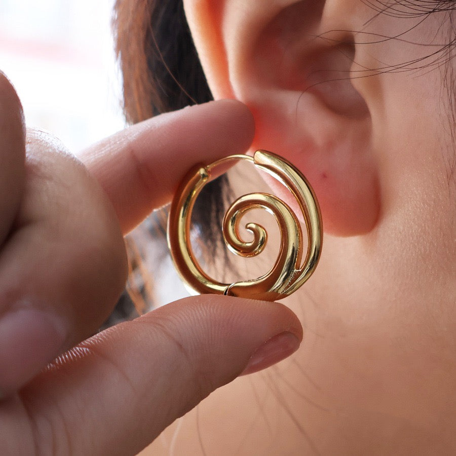 Swirl hoops