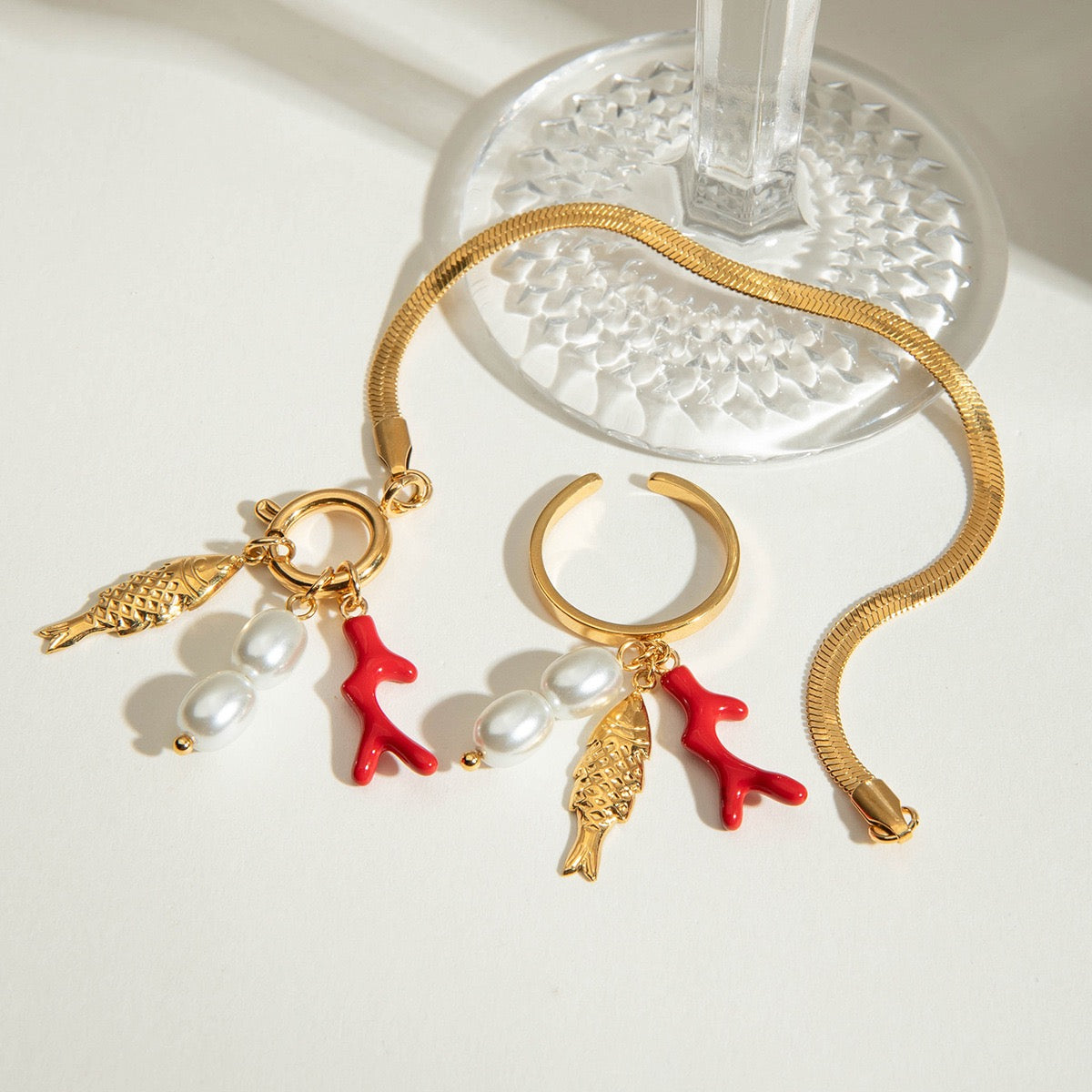 Red coral fish collections