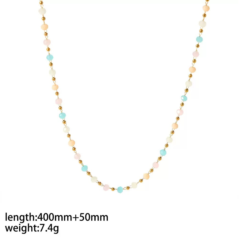 Dainty beady necklace