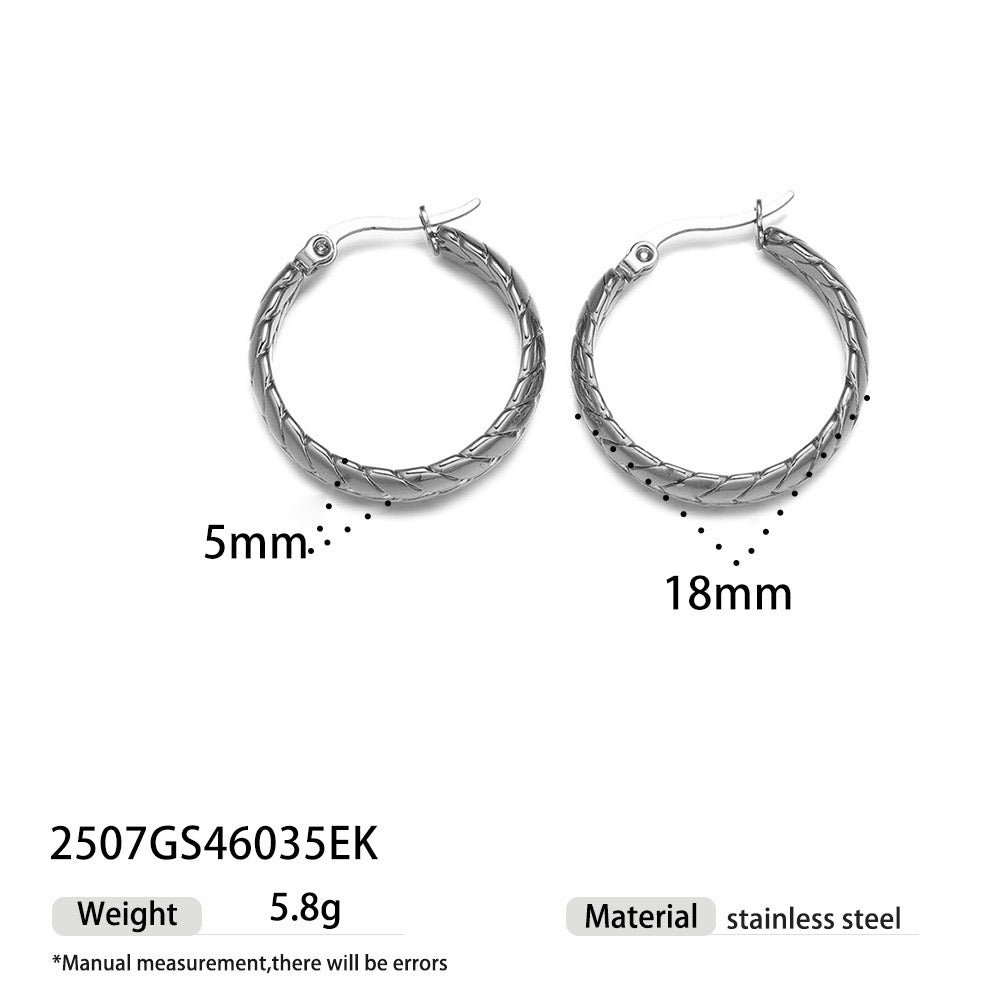 Classic braid hoops