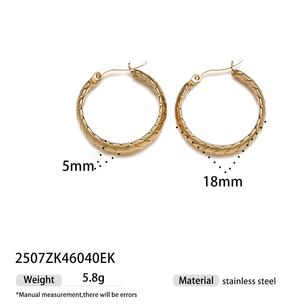 Classic braid hoops