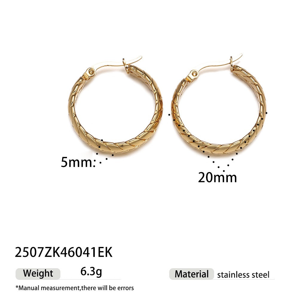 Classic braid hoops