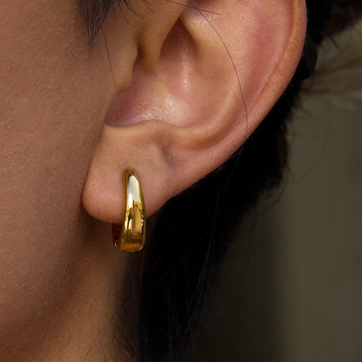 U shape hoops