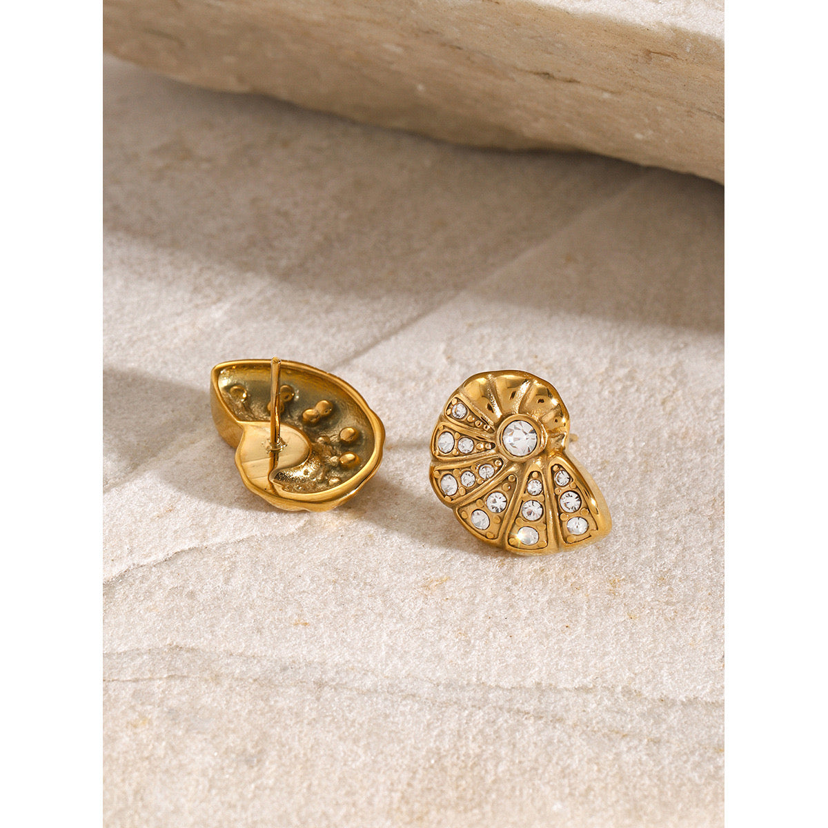 Bondi Amora vibes earrings