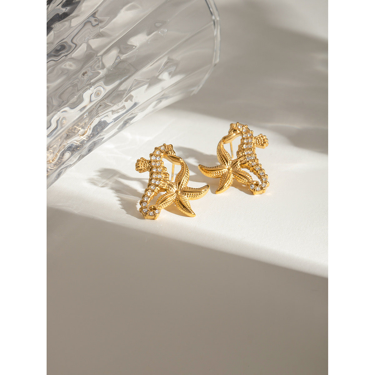 Alayna Seahorse earrings