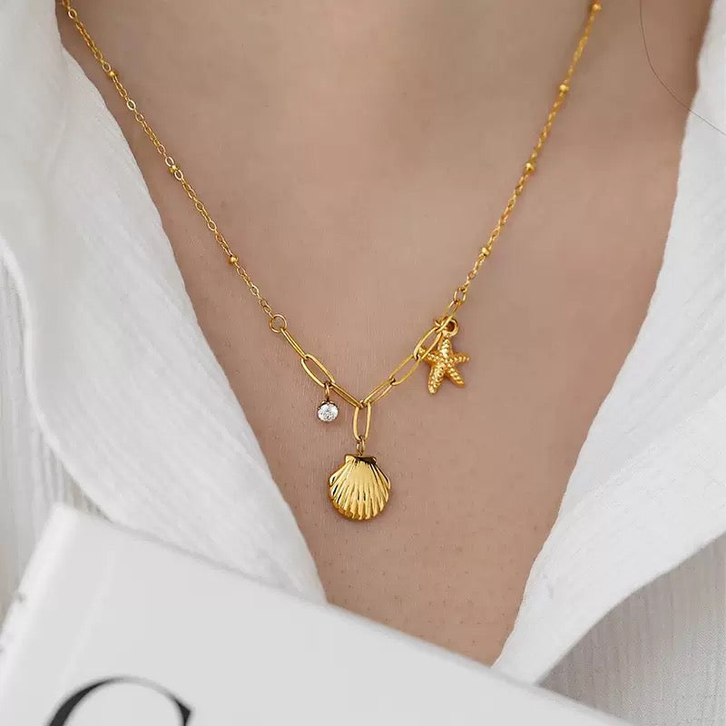 Elwood Mini shell necklace