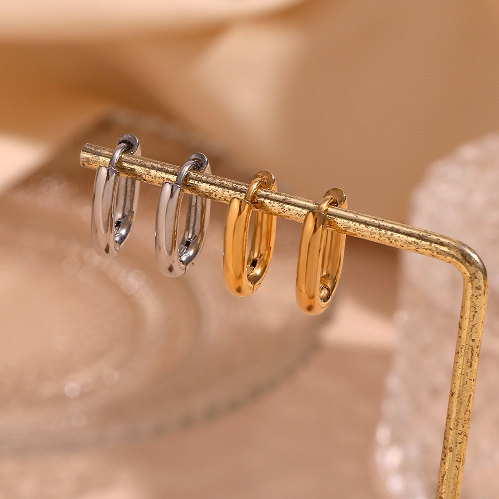 Dainty u hoops