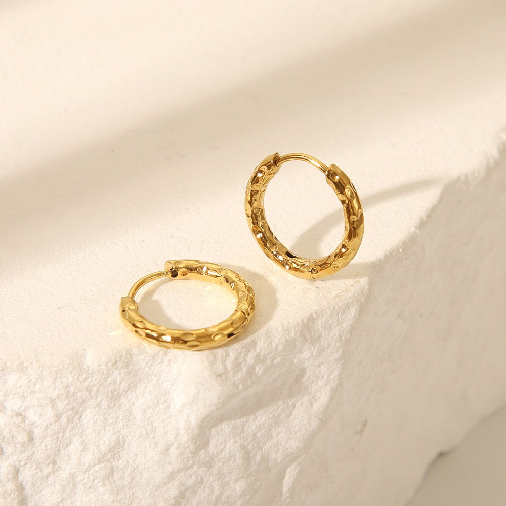 Classic lava hoops
