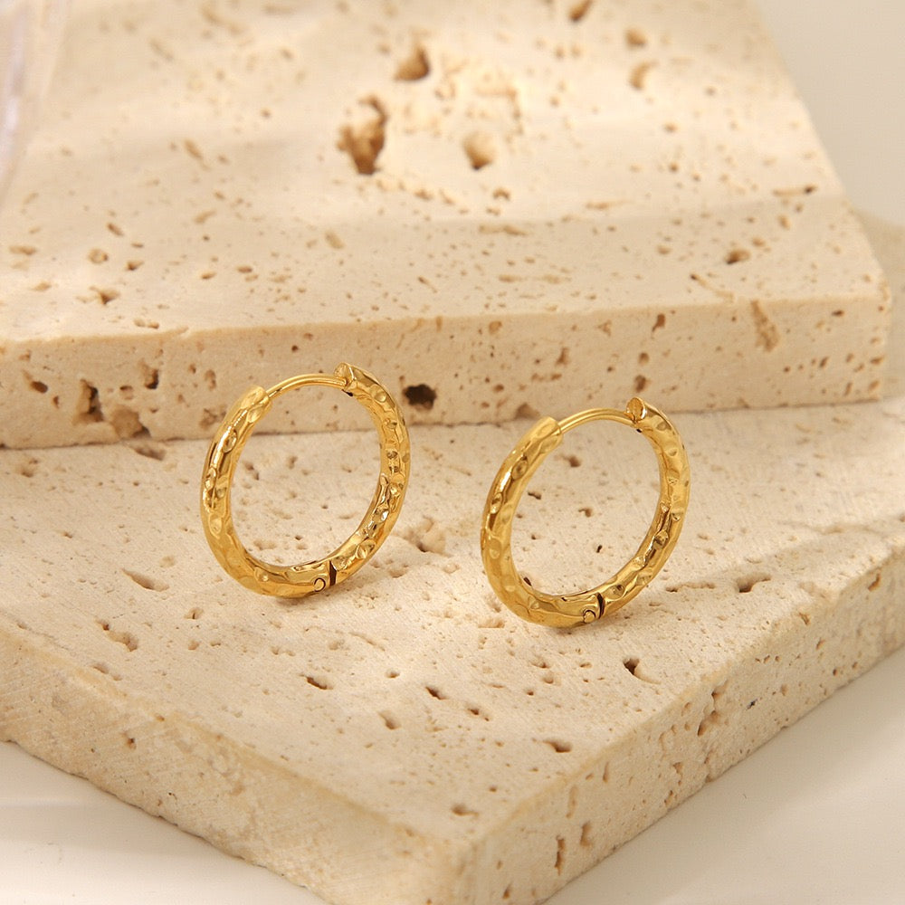 Classic lava hoops