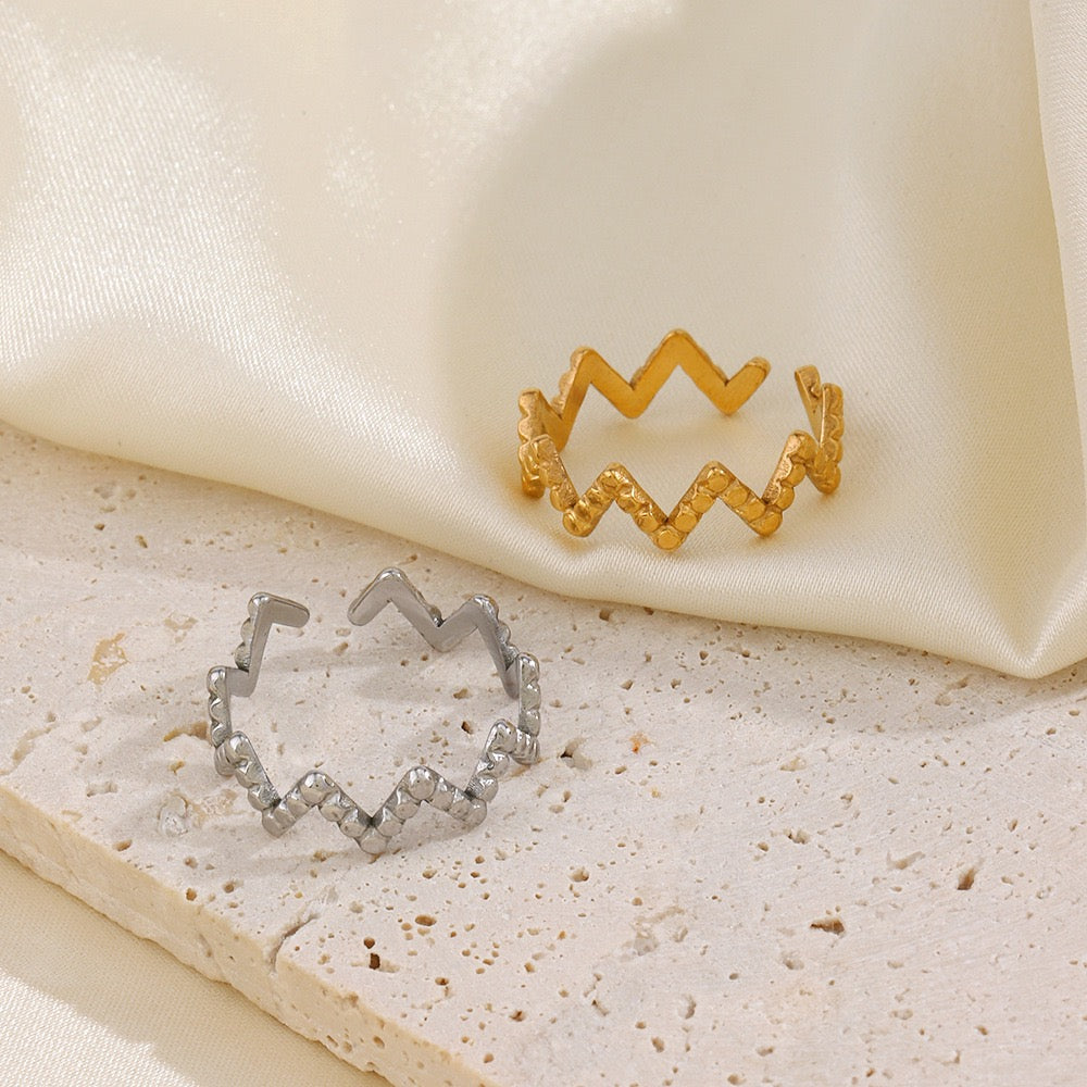 Matty wave rings